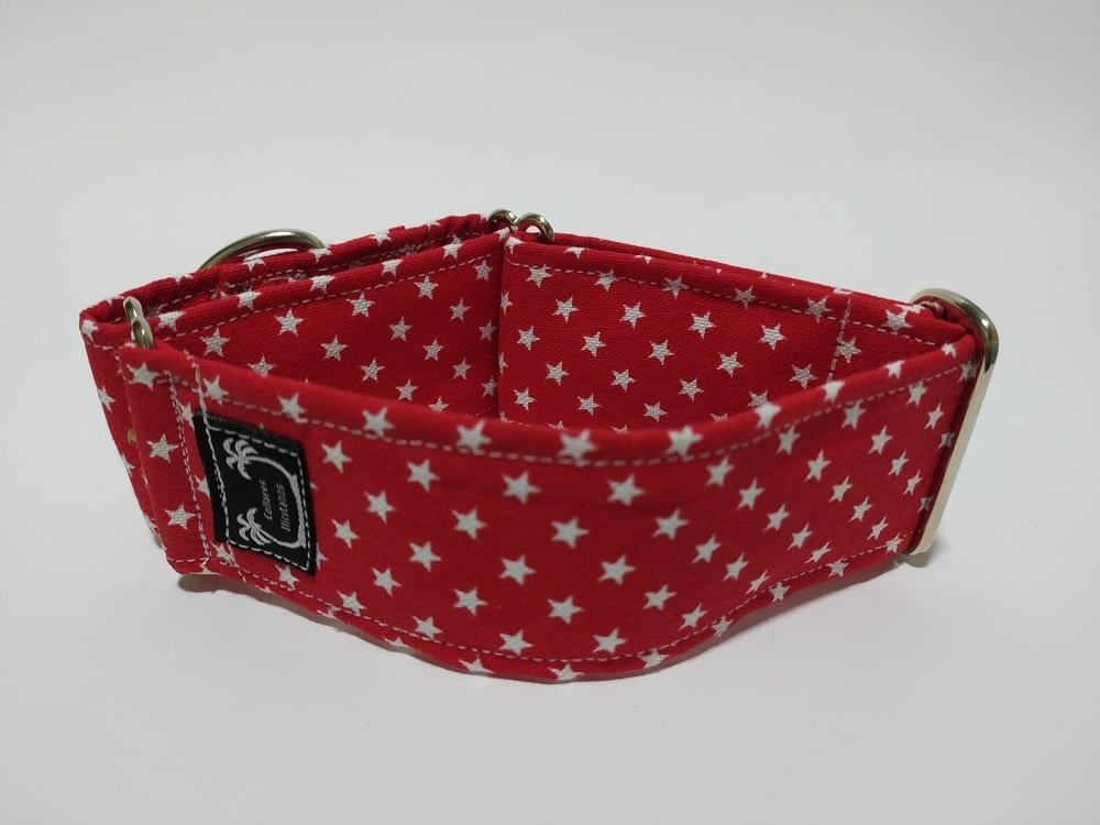 COLLAR ESTRELLAS ROJO